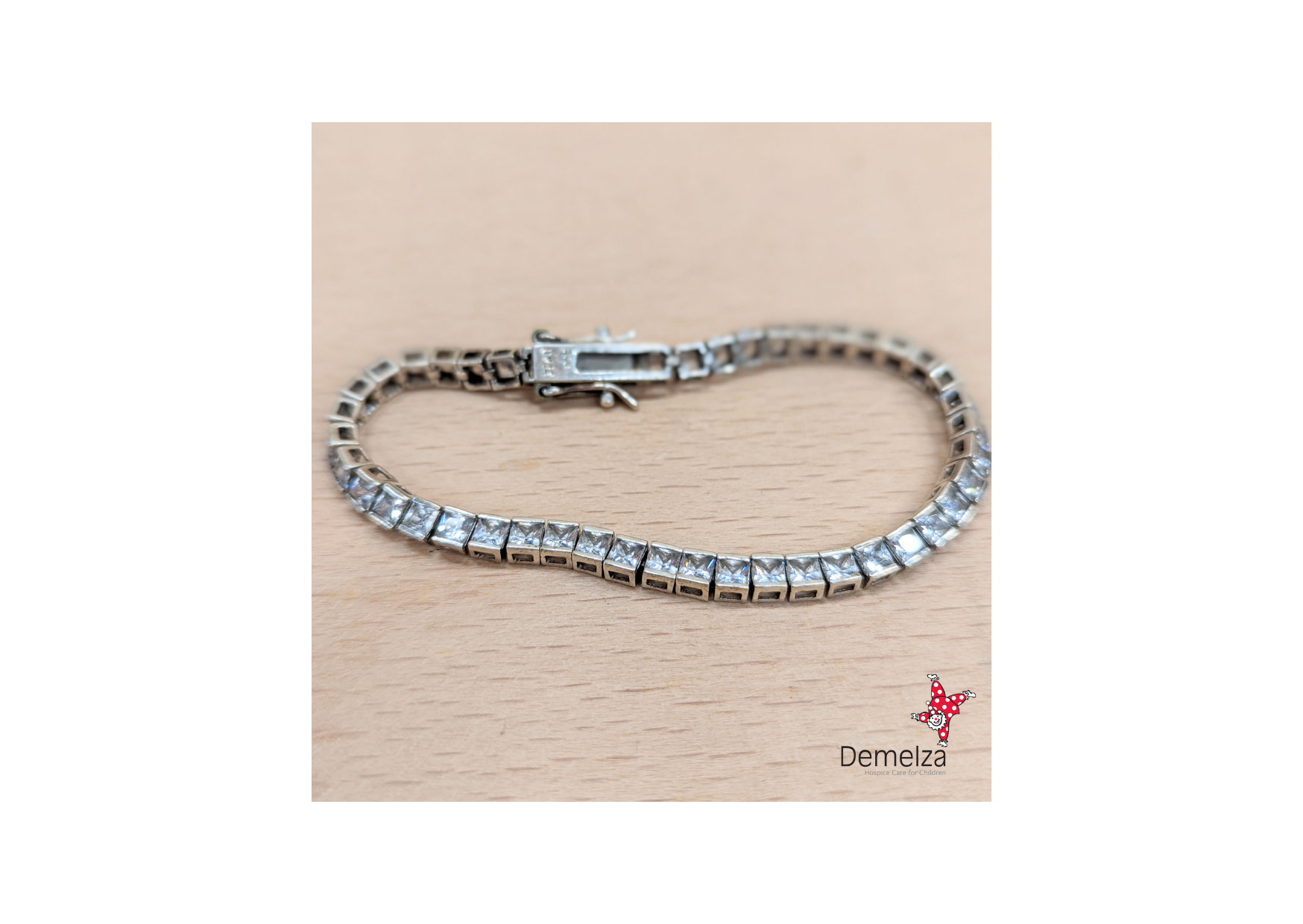 925 Sterling silver tennis bracelet with cubic zirconia inset stones 