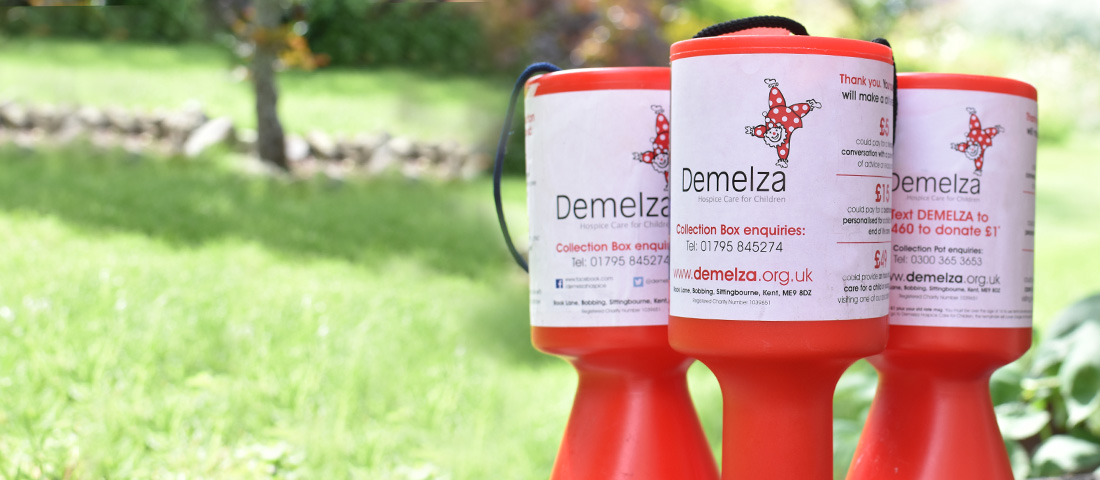 Three Demelza collection pots.