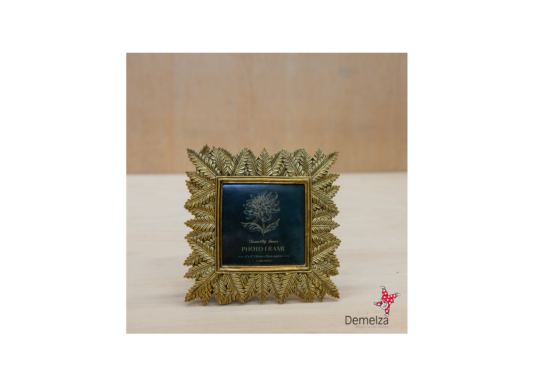 Gold Distressed Photo Frame 4" x 4" Front View 