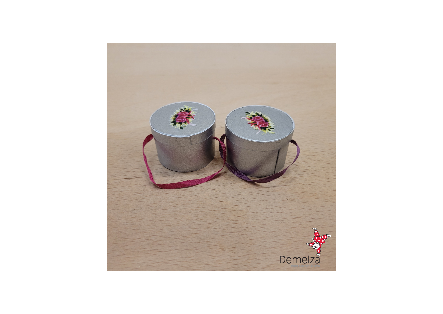 Dolls House 1:12 Scale Hat Boxes Silver Rose Main Front View