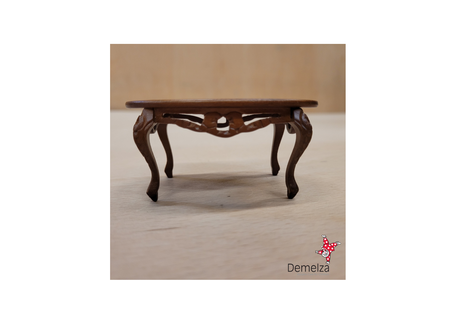 Dolls House 1:12 Scale Walnut Coffee Table Detail View